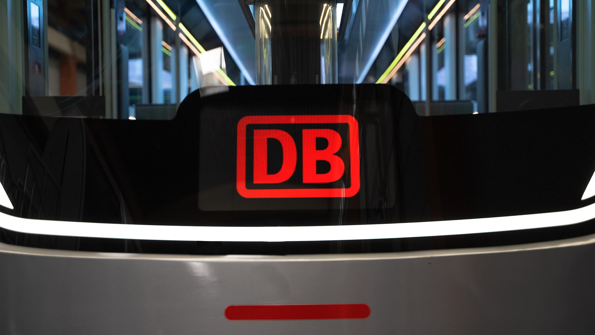 22"-Front-Display mit DB Logo